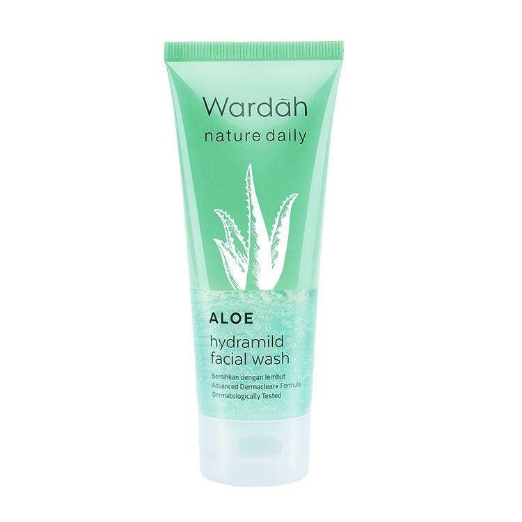 Wardah Nature Daily Aloe Hydramild Facial Wash 100Ml