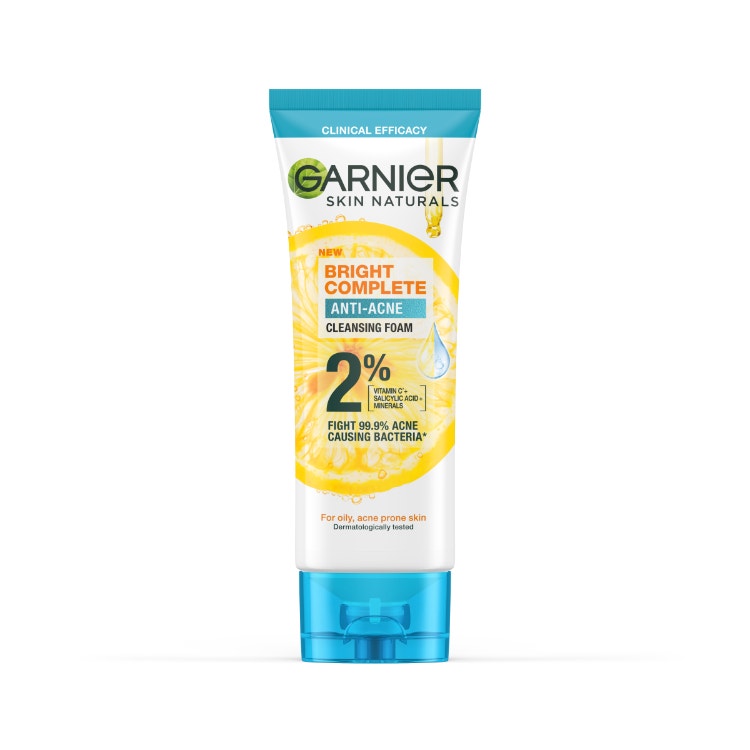 Garnier Skin Naturals Bright Complete Anti-Acne 3-In-1 Foam 100Ml