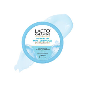 Lacto Calamine Super Light Moisturising Gel | Non-Sticky Hydrating Face & Body Gel with Niacinamide, Hyaluronic & Vitamin E | For Non-Oily Feel and Glowing Skin (150 gm)